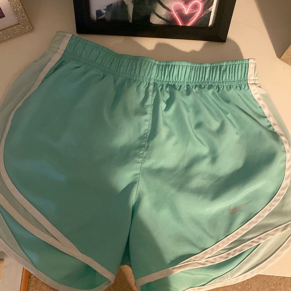 Nike Small Shorts